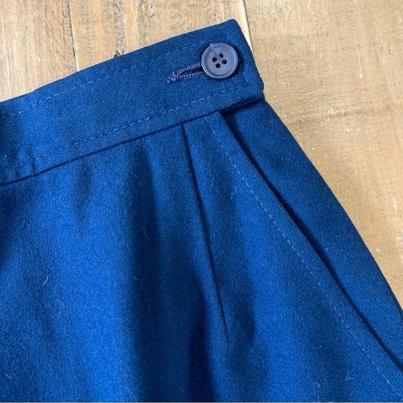 Pendleton 100% Wool Navy Skirt  Vintage 90s Size Petite 8 USA Made Academia Prep - Picture 3 of 9